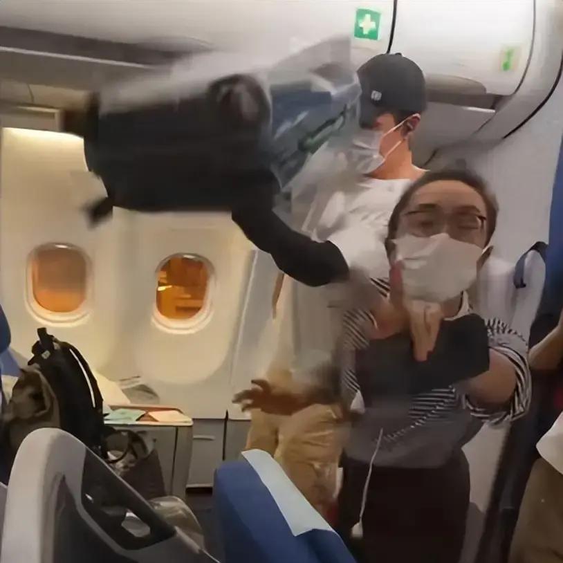 明星隐私权保护_公共场合拍摄界限_11月明星热点,