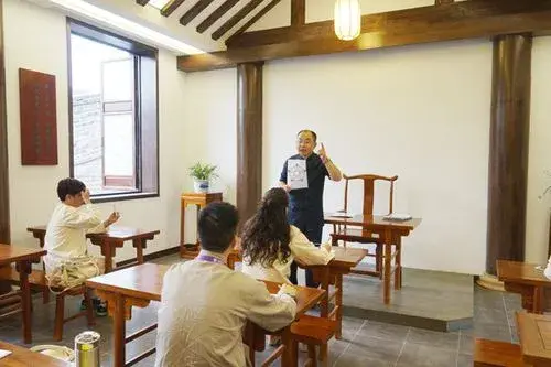 八卦天天看网红猴哥视频-_八卦介绍 八卦的符号 八卦的解读
